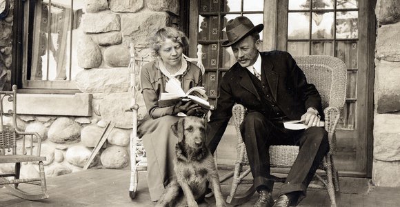 Photo du colonel Rogers, sa femme Annette et son chien